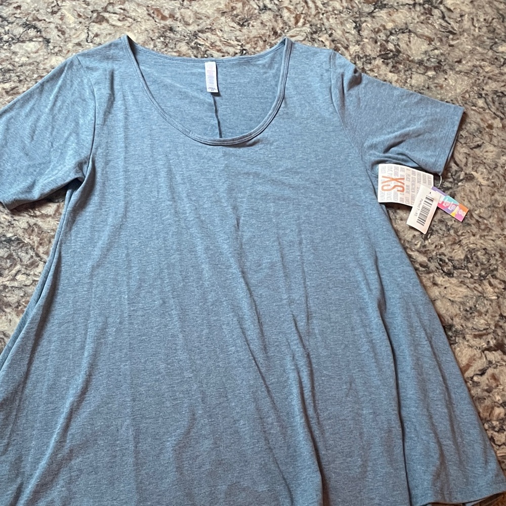 Lularoe perfect tee
